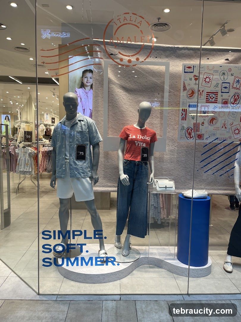 Storefront Display