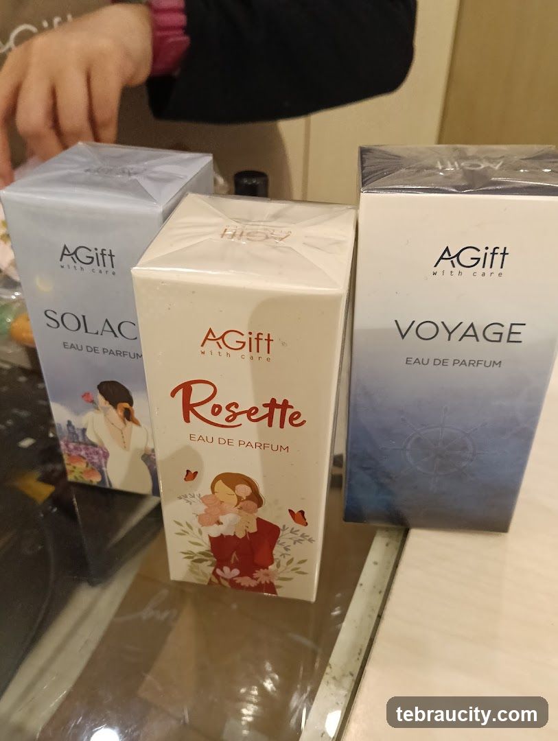 AGift Perfume Products Display