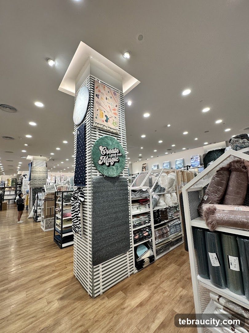 Home Decor Store Interior