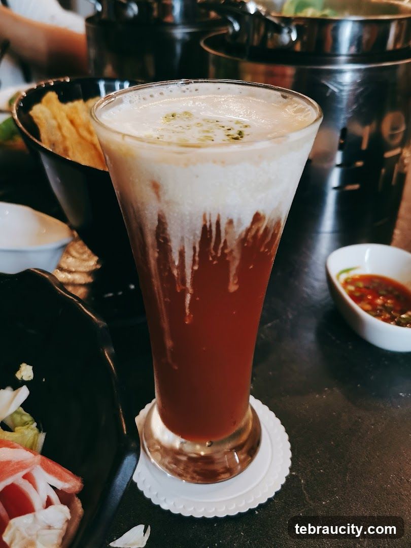 Iced Tea with Creamy Foam