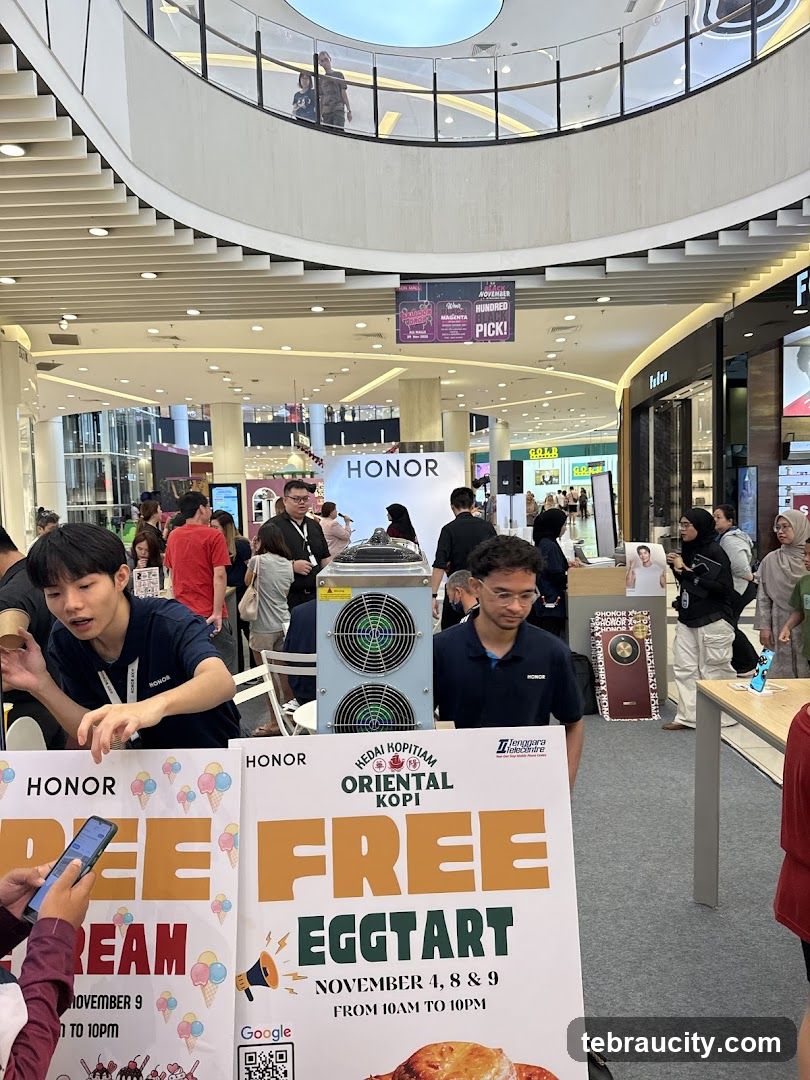 Honor Promotion Booth in Mall