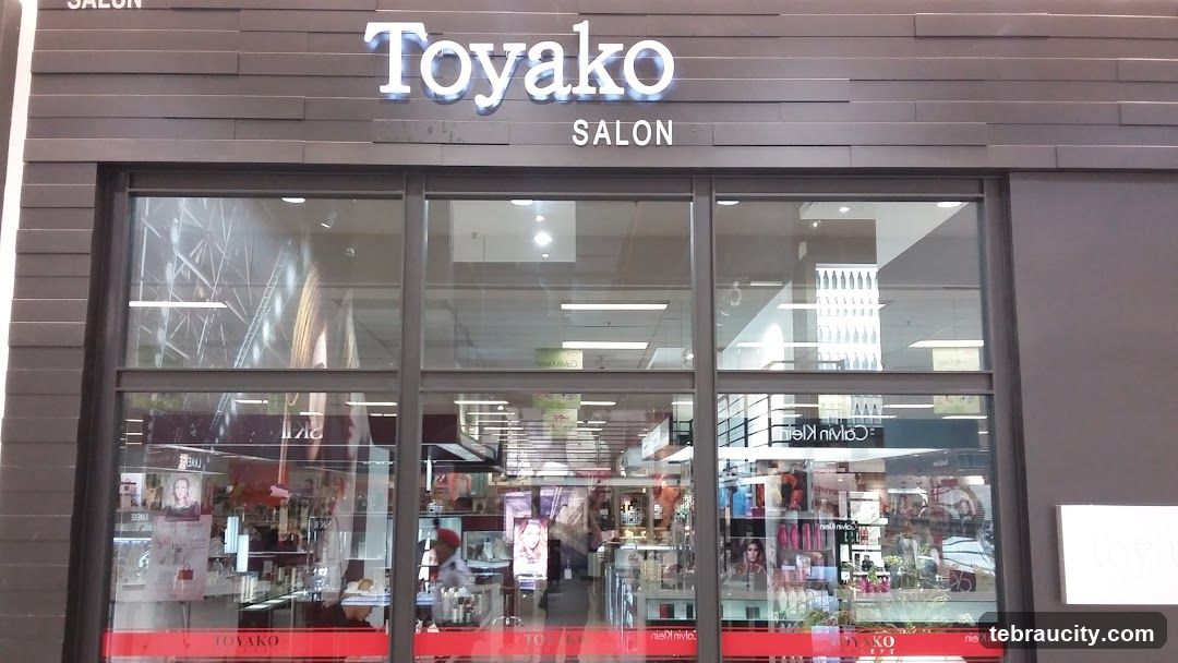 Toyako Salon