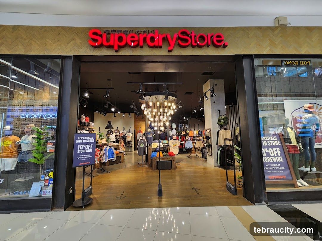 Superdry Store Entrance