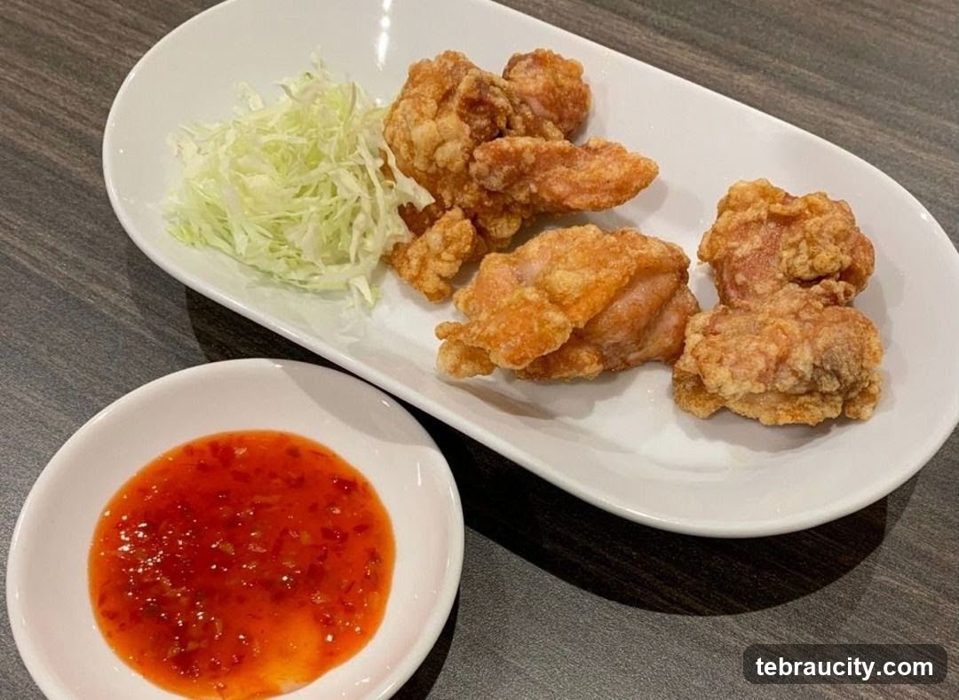 Fried Chicken with Shredded Cabbage and Dipping Sauce