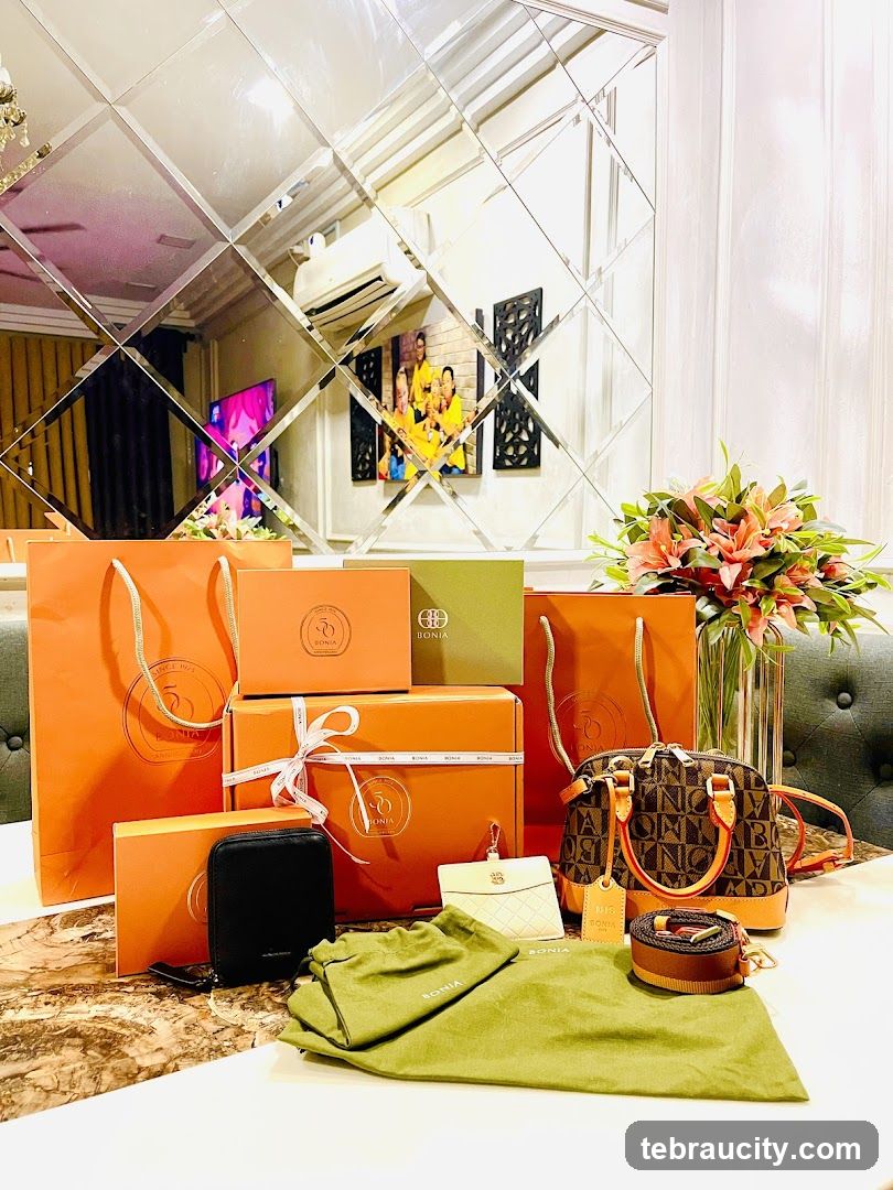Bonia Shopping Bags and Boxes