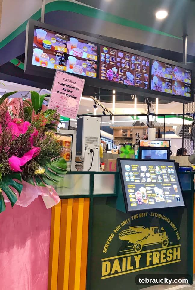 Daily Fresh Grand Opening Display