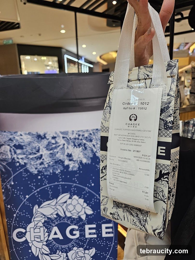 Chagee Shopping Bag with Receipt