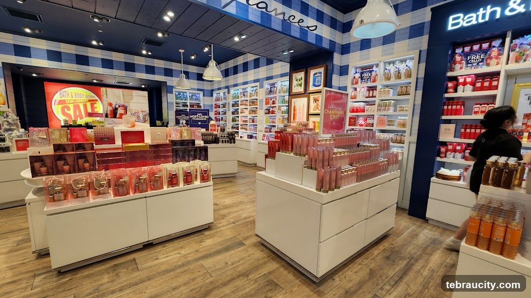Bath & Body Works Store Interior