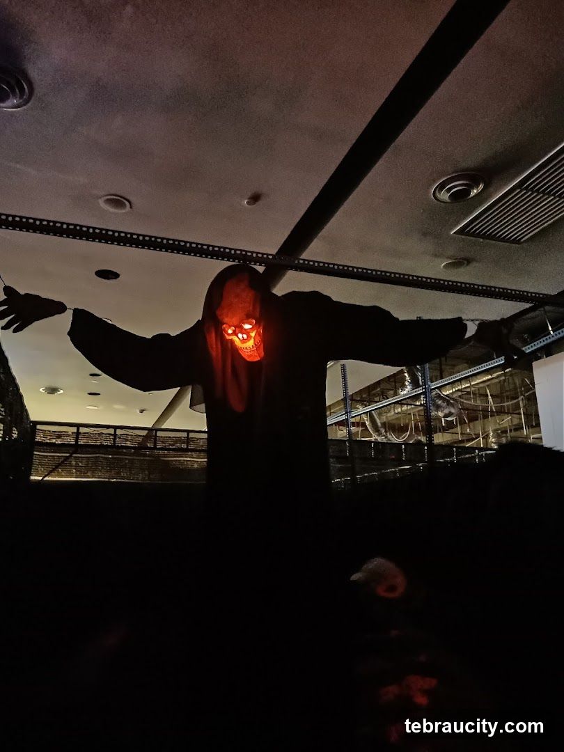 Scary Decoration