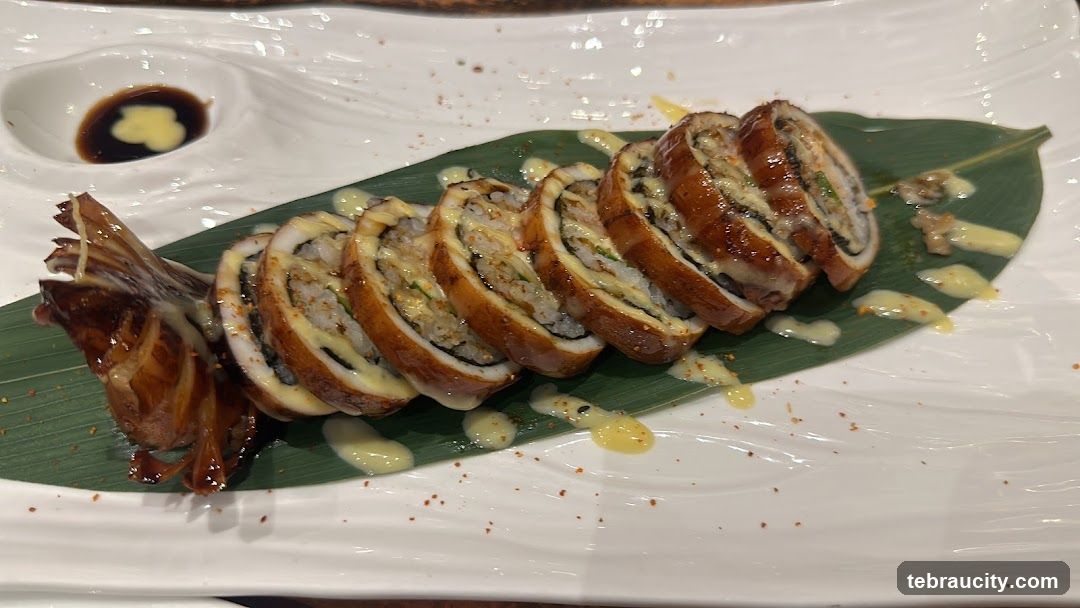 Squid Ink Roll Sushi