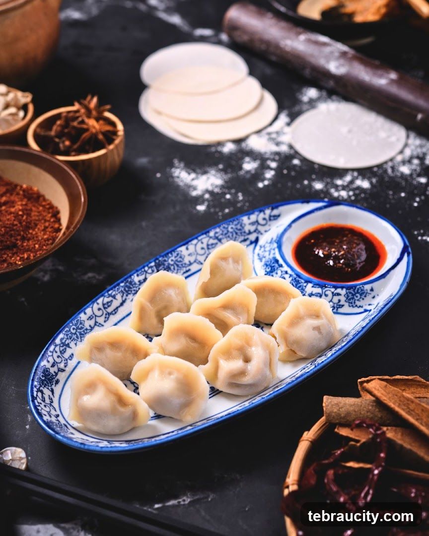 Dumplings with Dipping Sauce
