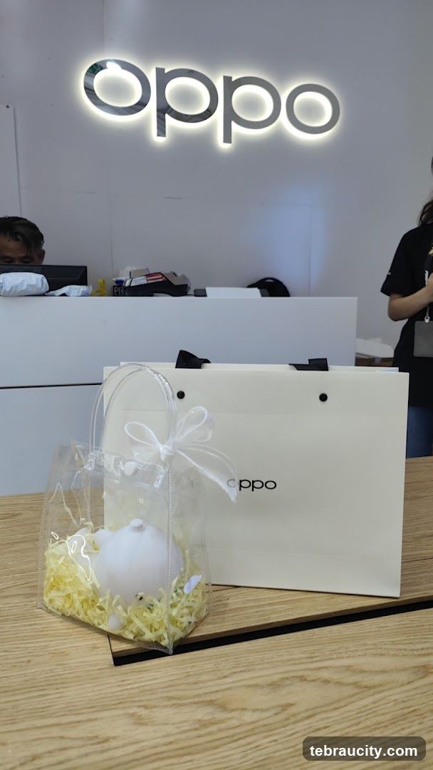 OPPO Experience Store