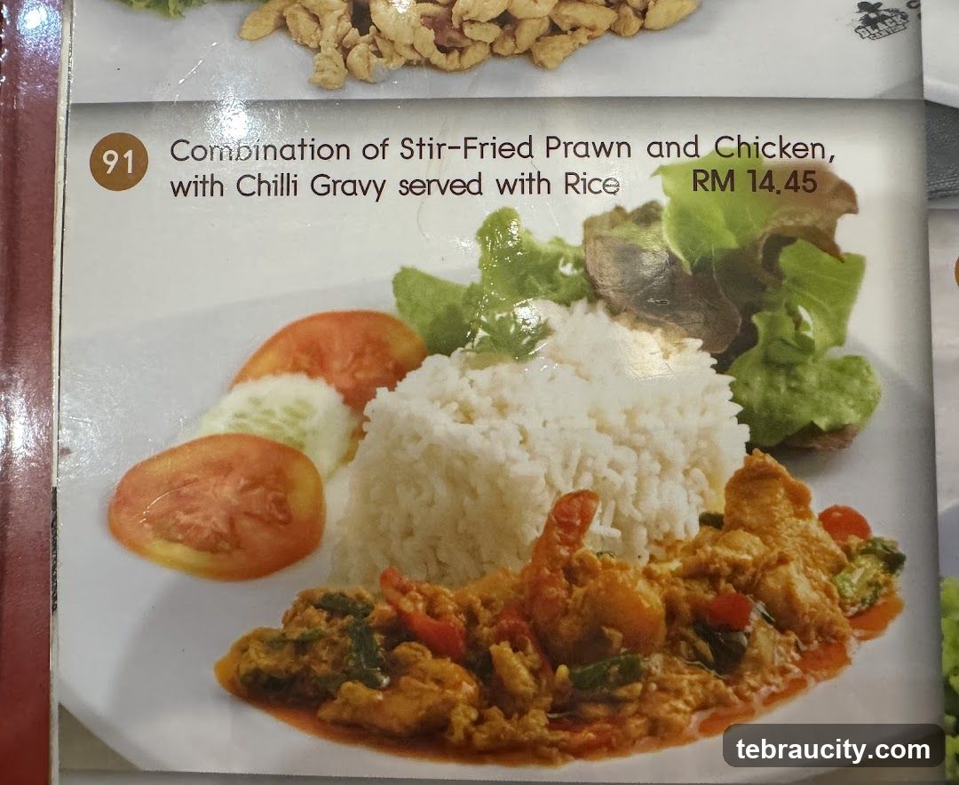 Combination of Stir-Fried Prawn and Chicken, with Chilli Gravy served with Rice