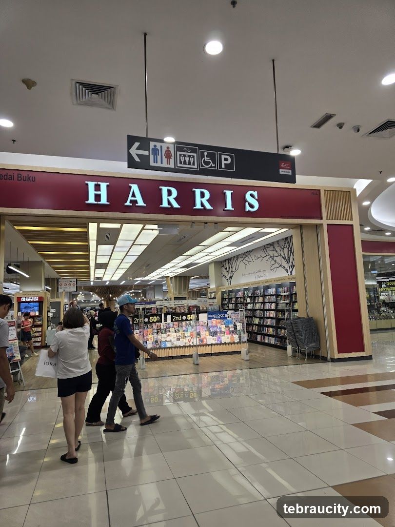 POPULAR HARRIS Bookstore