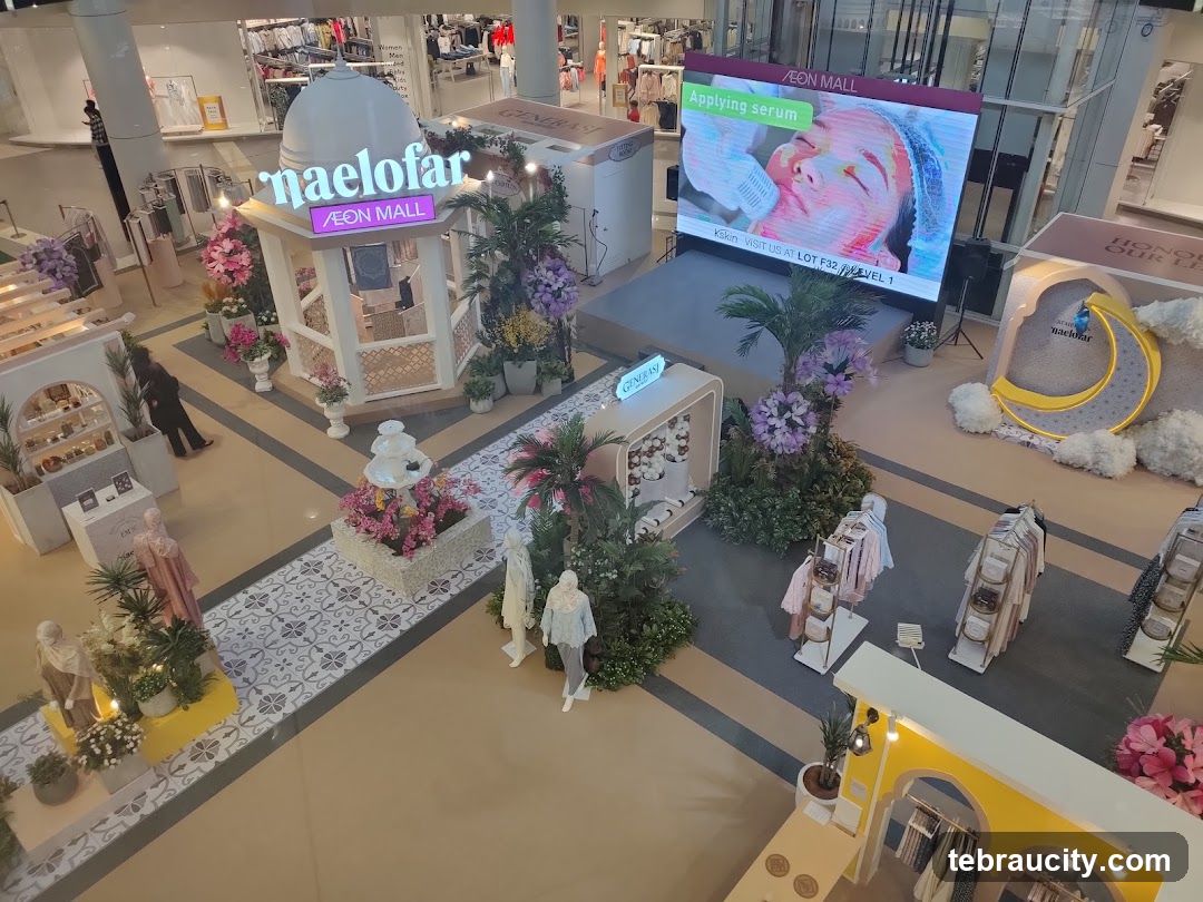 Naelofar Pop-Up Store in Aeon Mall