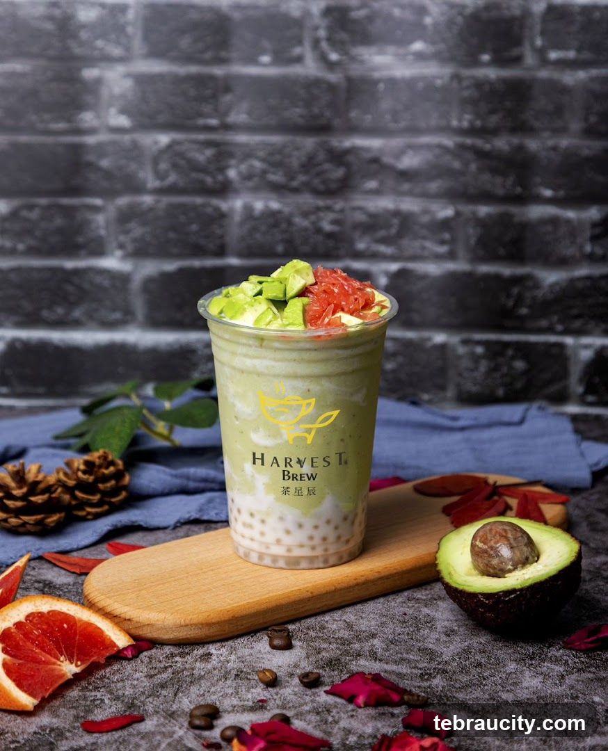 Avocado Grapefruit Smoothie