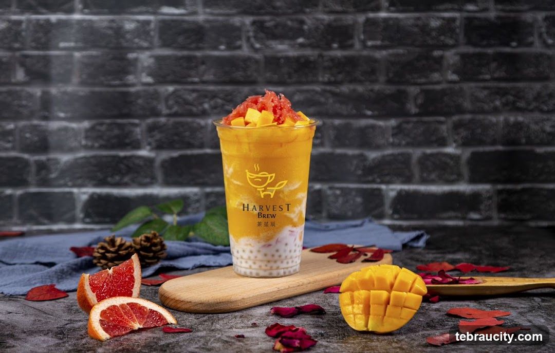 Mango and Grapefruit Drink
