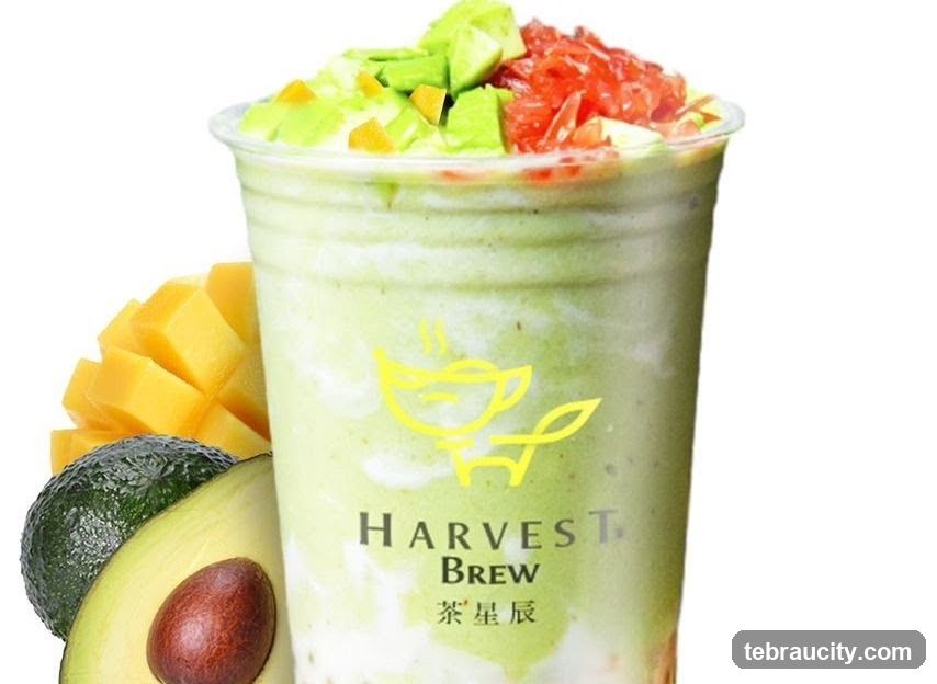 Avocado Smoothie with Mango and Grapefruit