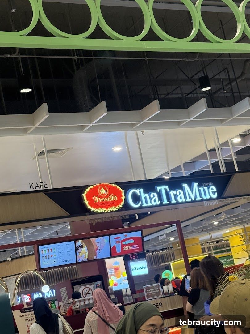 ChaTraMue Storefront