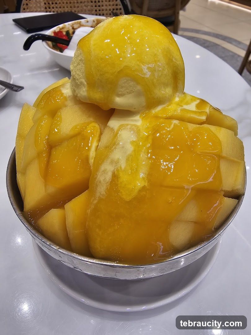 Mango shaved ice with ice cream