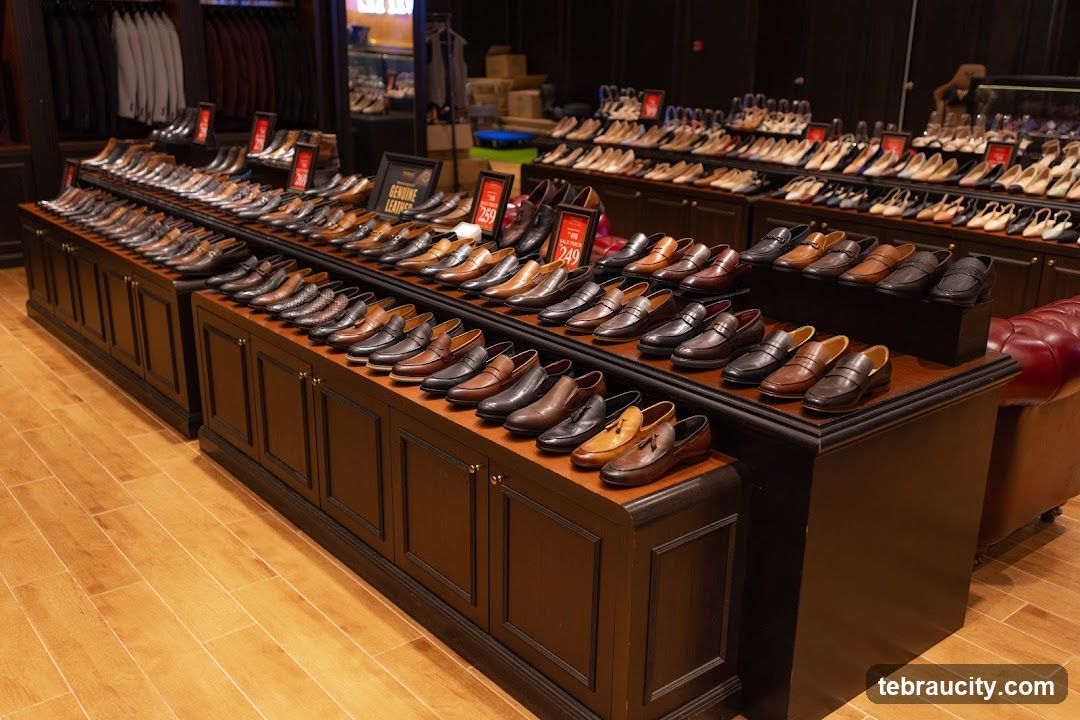 Shoe Store Display
