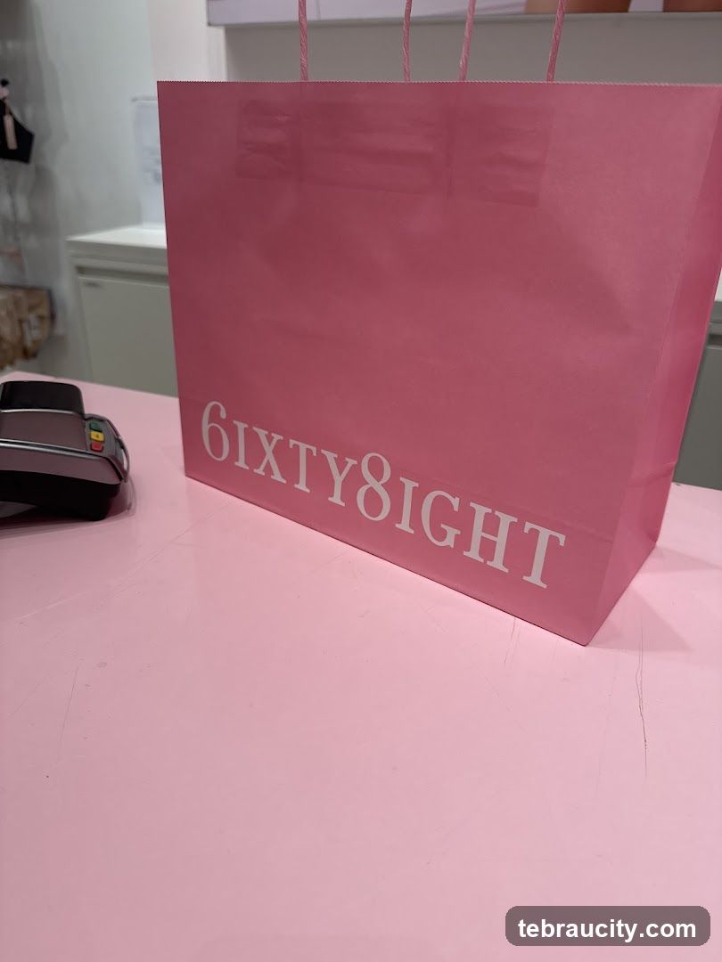 Pink shopping bag with logo