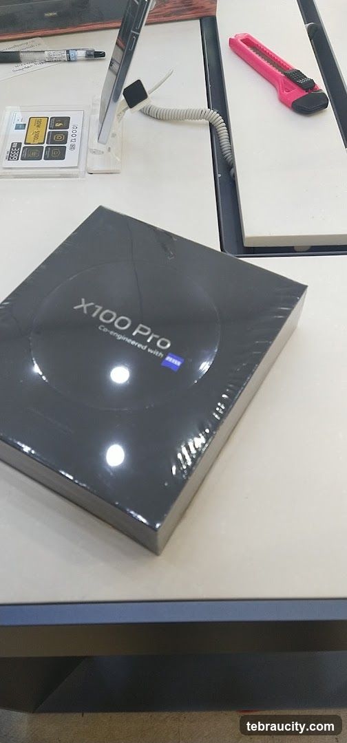 Smartphone Box