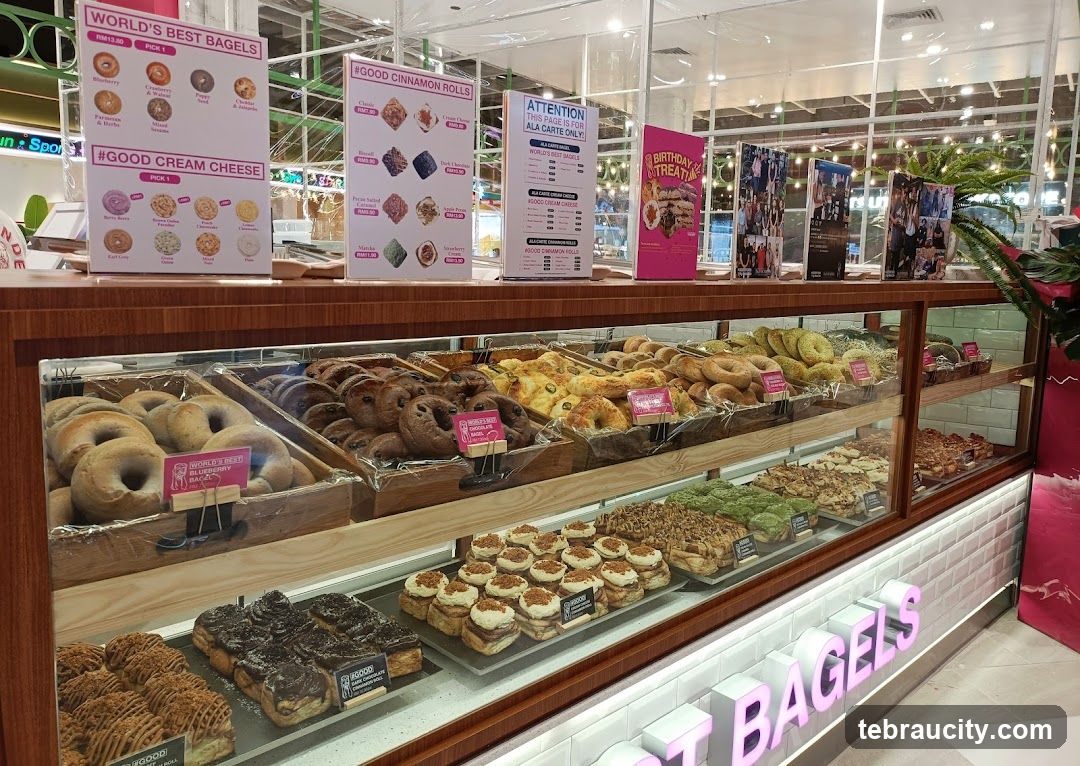 Bagel and Cinnamon Roll Display