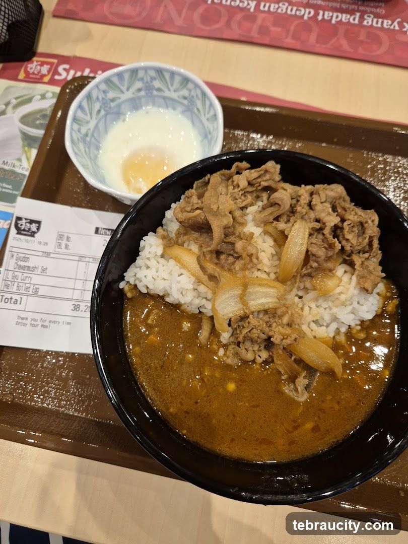 Beef Curry Rice Bowl with Egg