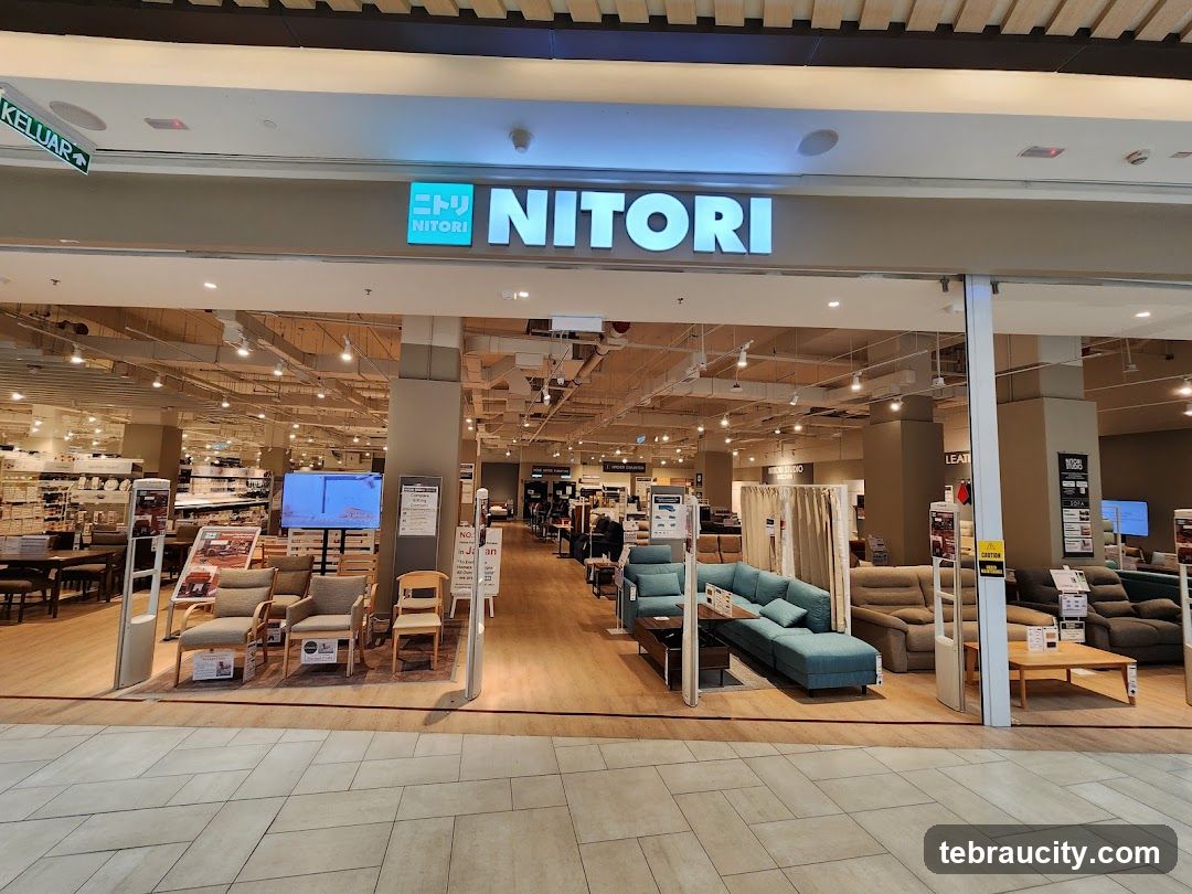 NITORI TOPPEN SHOPPING CENTRE
