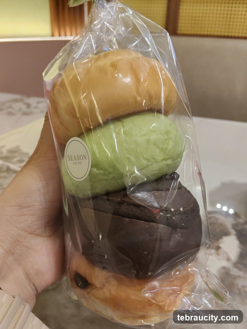 Season Bakery Toppen Mall