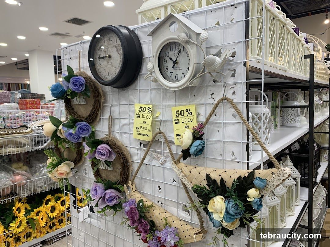 Decorative items on display