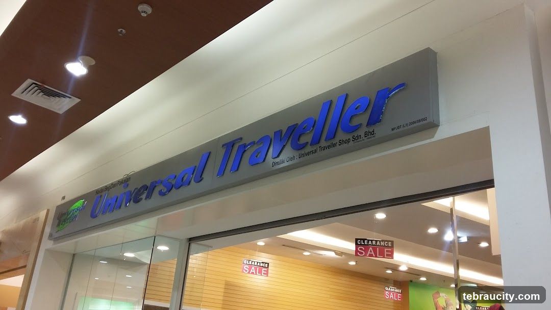 Universal Traveller - AEON Mall Tebrau City