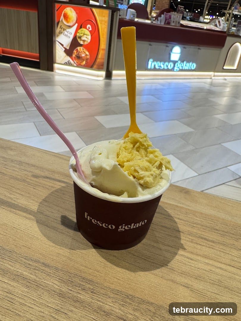 Gelato Cup with Spoons