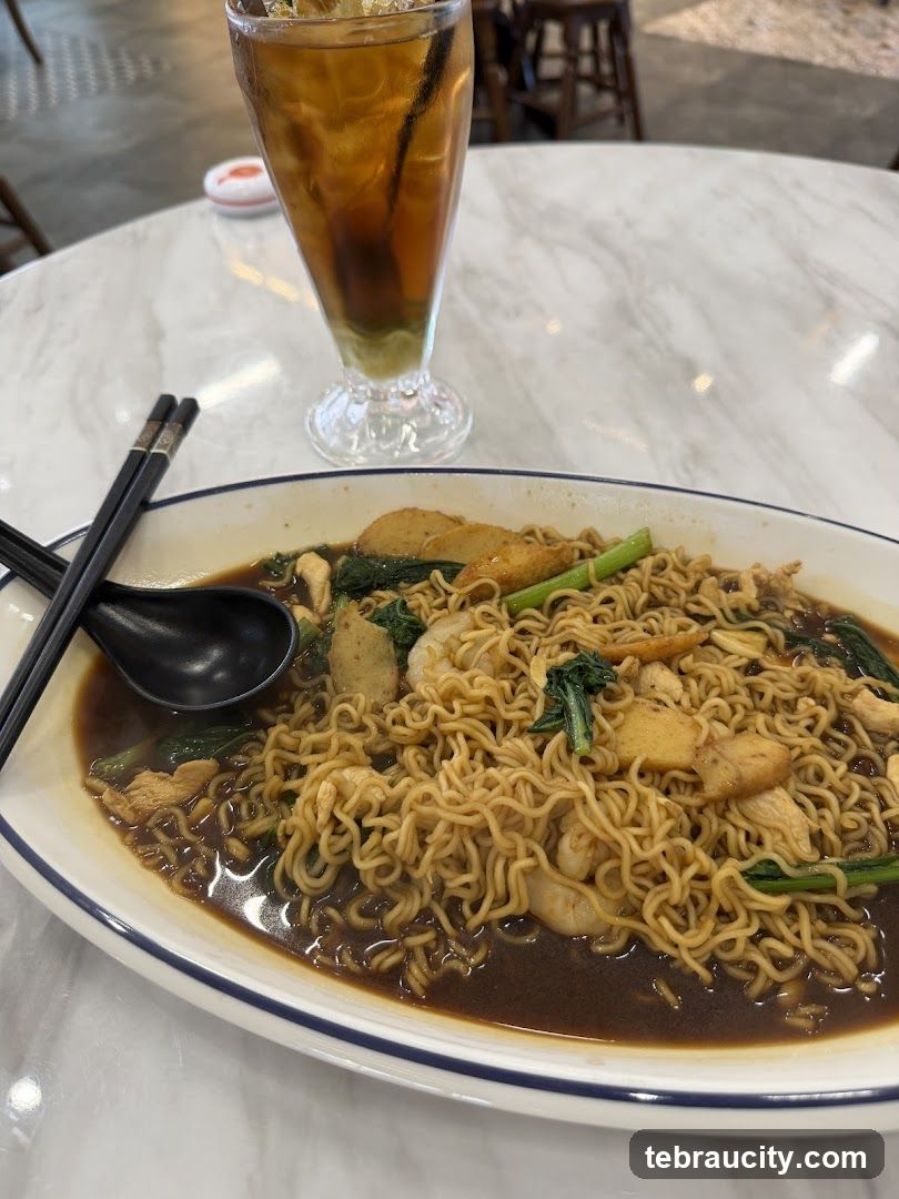 Noodles with Iced Tea