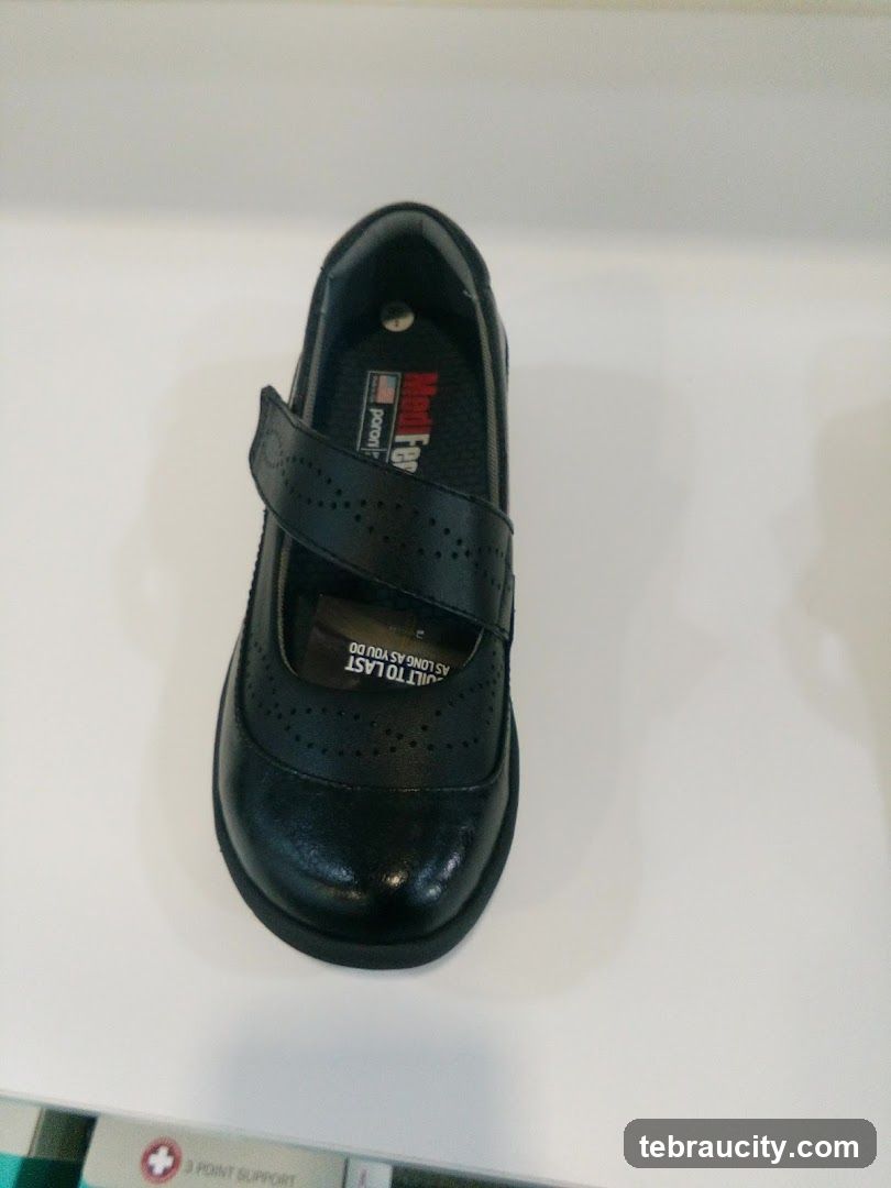 Black Mary Jane Shoe
