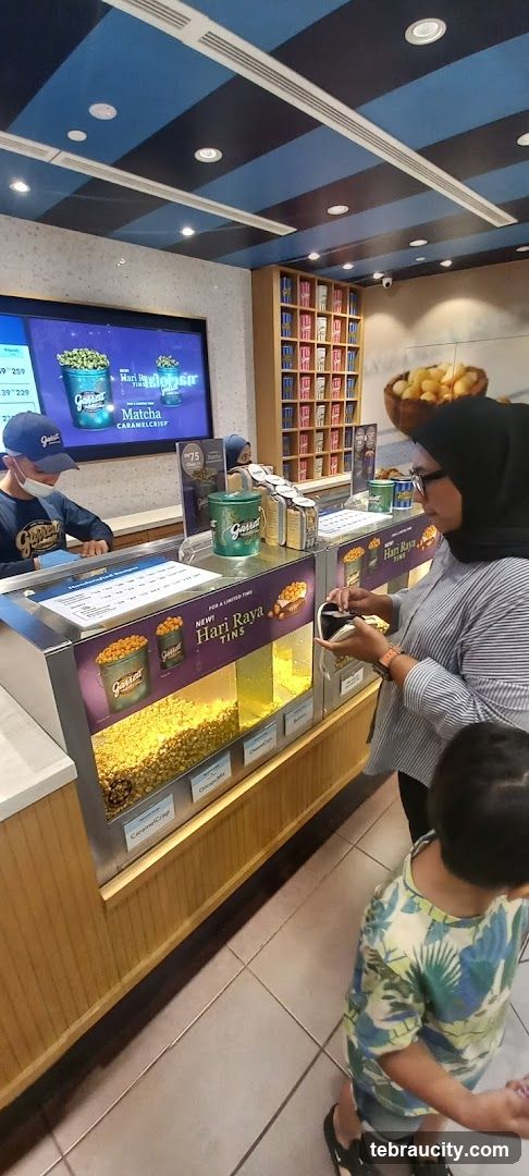 Popcorn Shop Counter