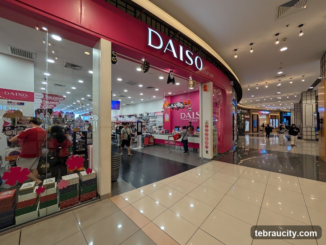 DAISO
