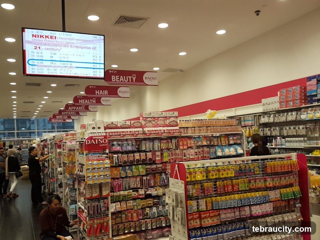 Daiso Store Interior