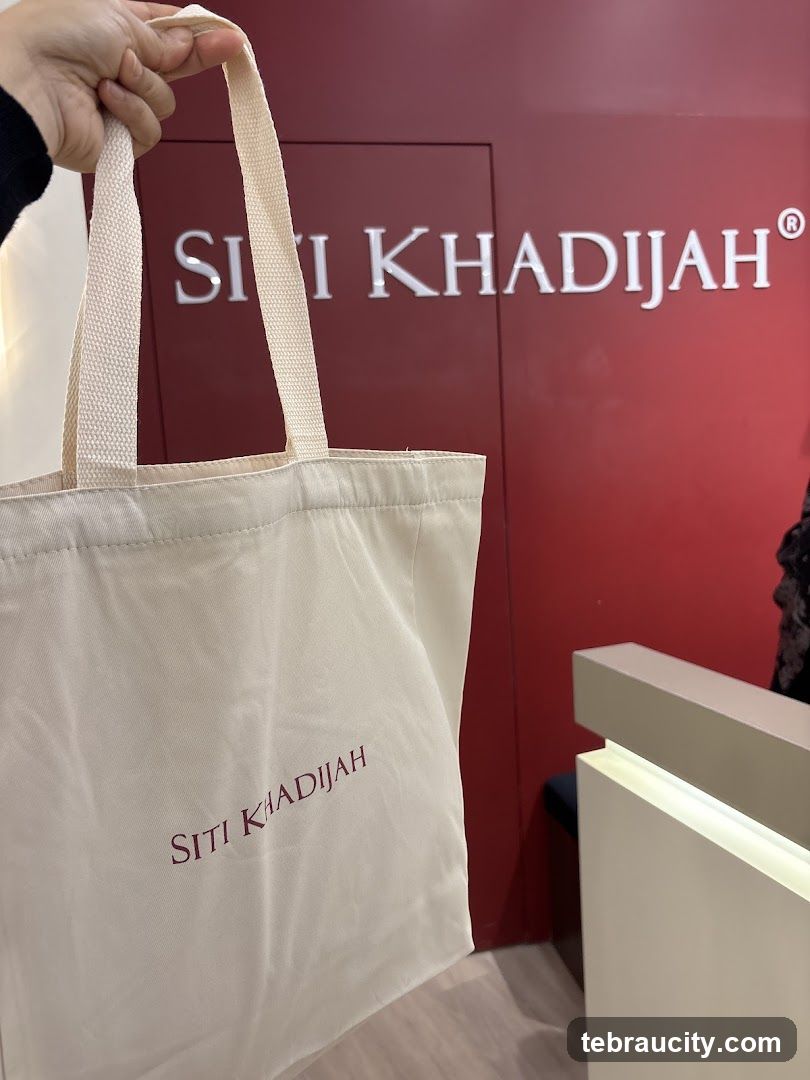 Siti Khadijah branded tote bag