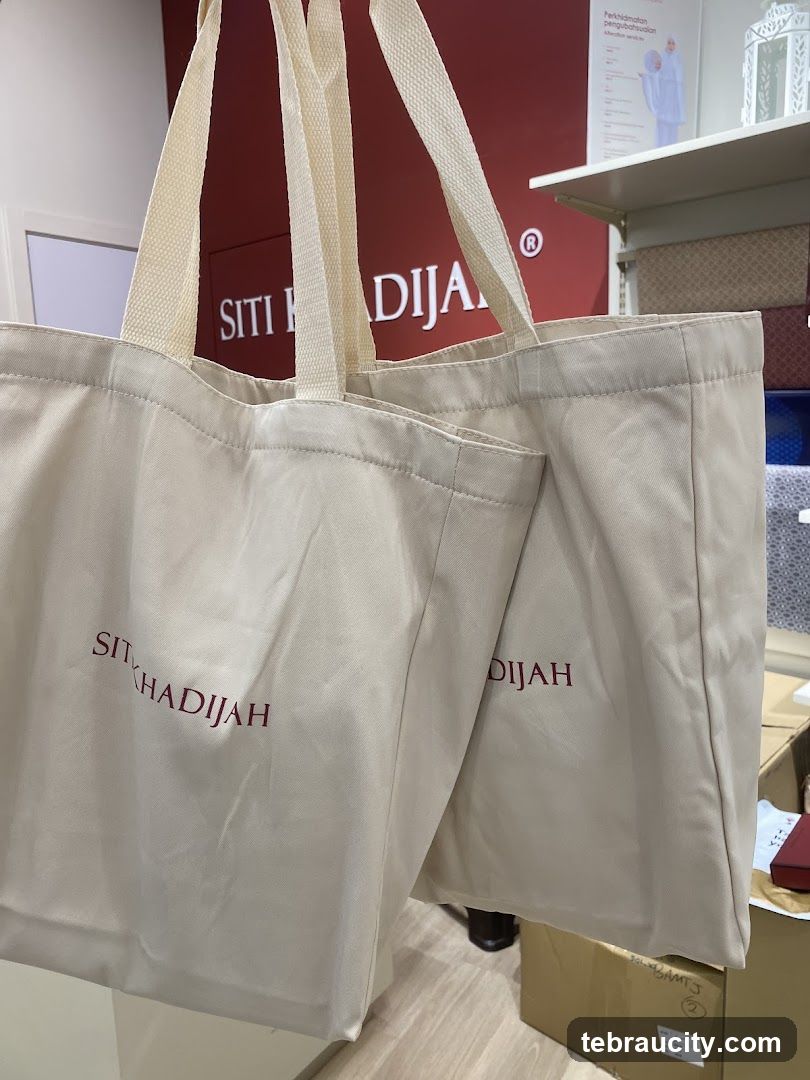 Siti Khadijah branded tote bags