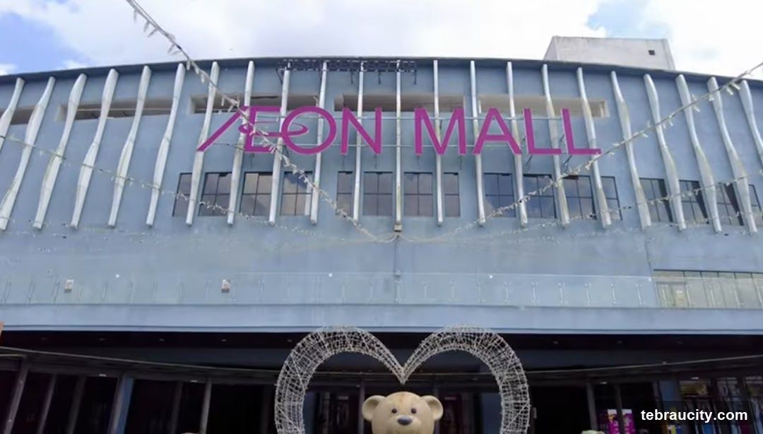 AEON MALL exterior facade