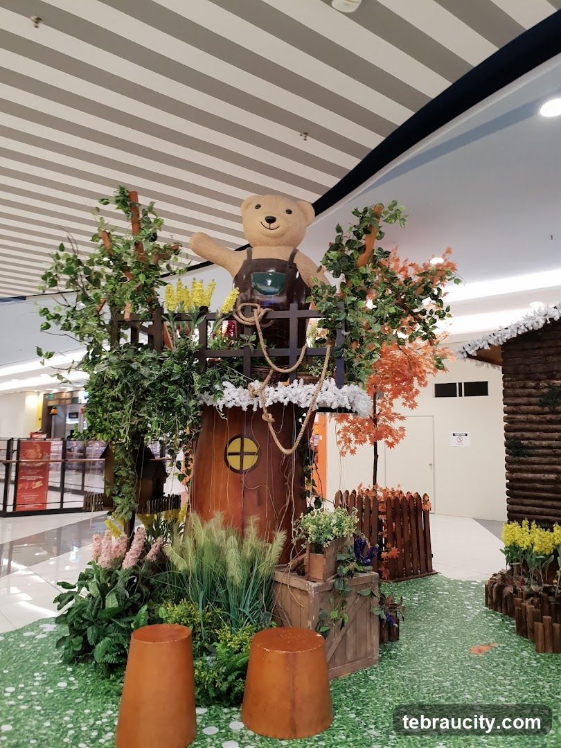 Interior Decor Display