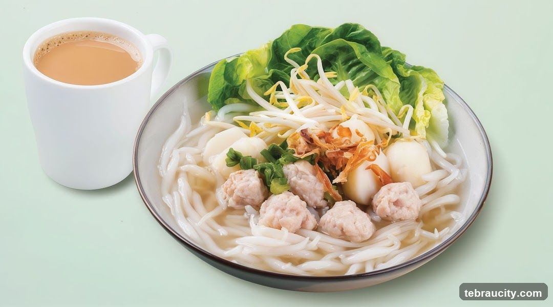 Noodle Soup with Tea