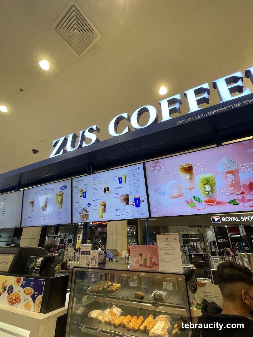 ZUS Coffee Menu and Display