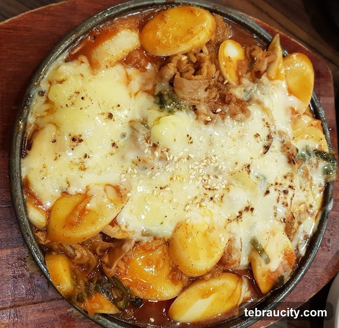Cheesy Tteokbokki