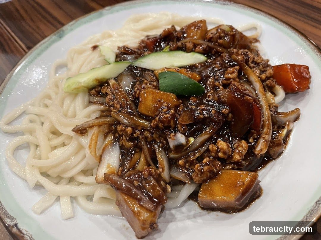 Noodles with Savory Sauce