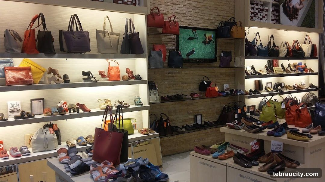 Shoe and Handbag Store Display