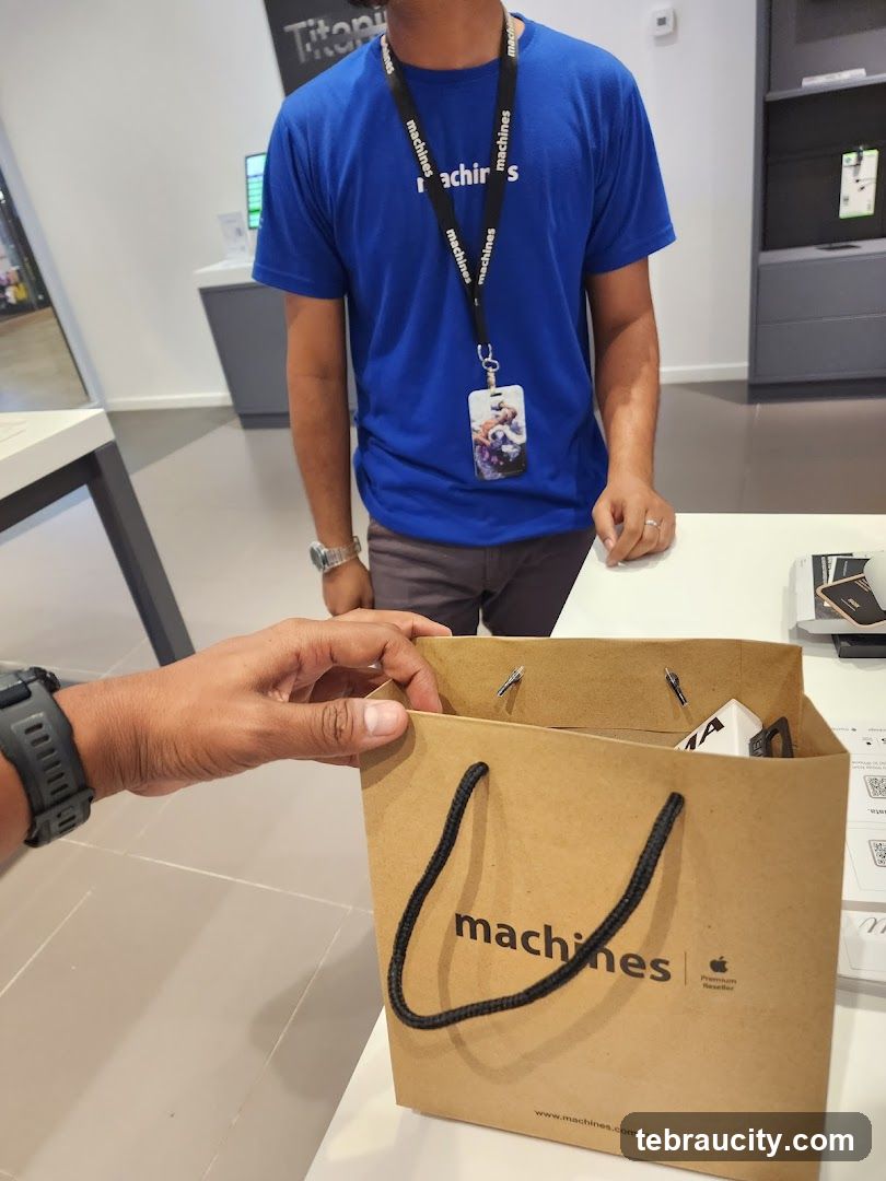 Apple Premium Reseller Bag