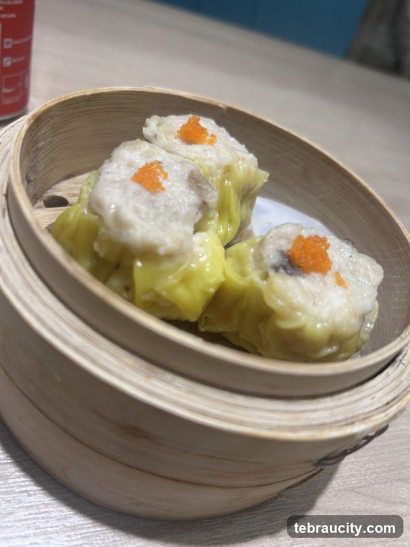Steamed Dumplings in Bamboo Steamer